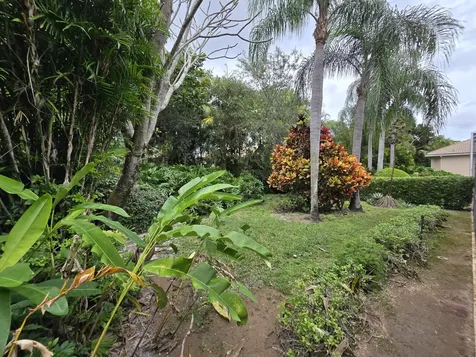 6846 Fairway Lakes Drive Boynton Beach FL 33472