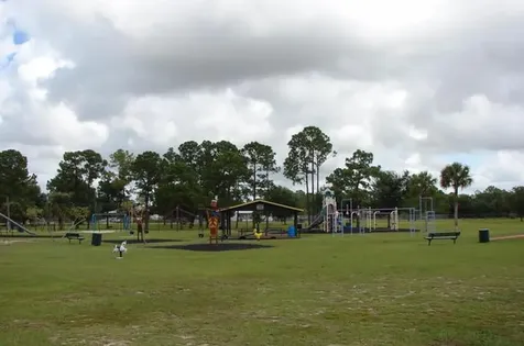 725 S Willow Street Clewiston FL 33440