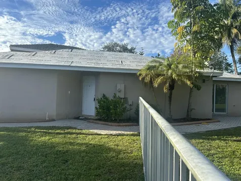 9201 NW 55th Street Sunrise FL 33351