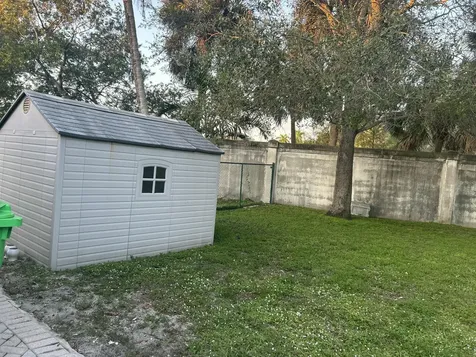 9201 NW 55th Street Sunrise FL 33351