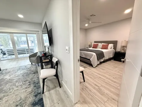 1360 Nw 19th Terrace Delray Beach FL 33445