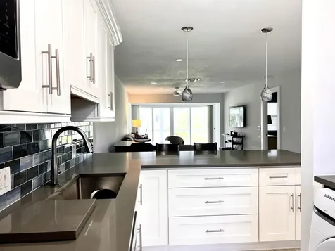 1360 Nw 19th Terrace Delray Beach FL 33445