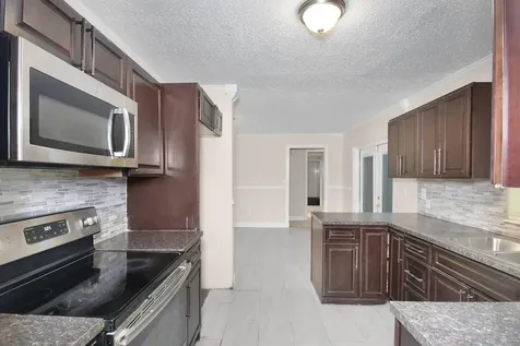 2652 Iroquois Avenue Fort Pierce FL 34946