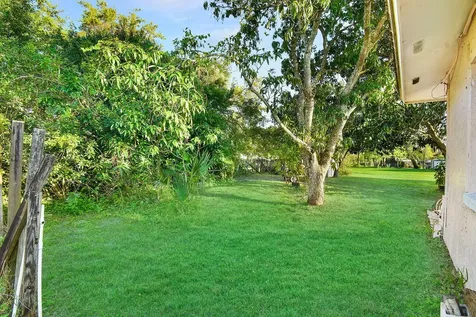 2652 Iroquois Avenue Fort Pierce FL 34946