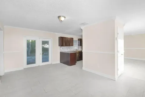 2652 Iroquois Avenue Fort Pierce FL 34946