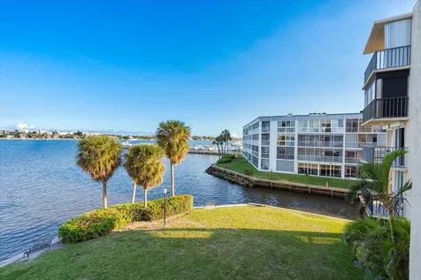 896 N Federal Highway Lantana FL 33462