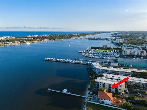 896 N Federal Highway Lantana FL 33462