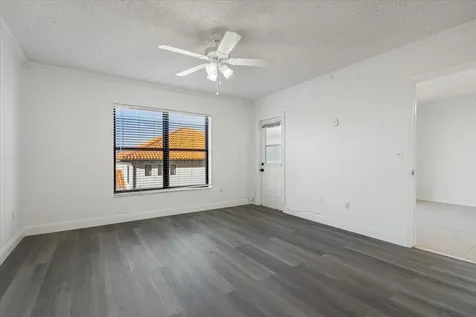 896 N Federal Highway Lantana FL 33462