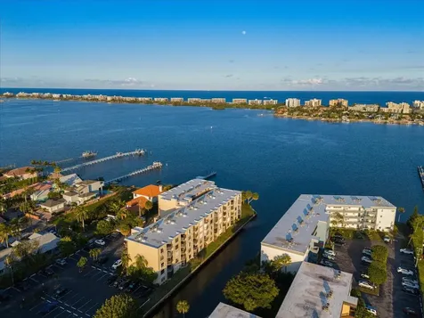 896 N Federal Highway Lantana FL 33462