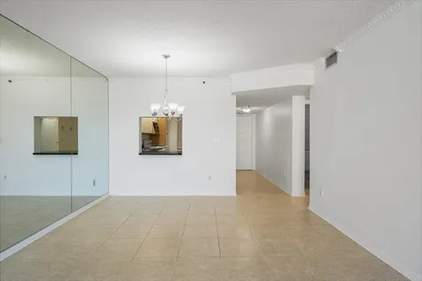 896 N Federal Highway Lantana FL 33462