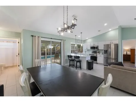 841 Williamson Avenue Sebastian FL 32958