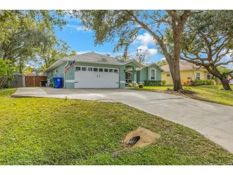 841 Williamson Avenue Sebastian FL 32958
