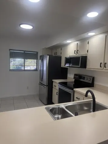 3178 Via Poinciana Lake Worth FL 33467