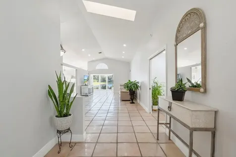 9879 Harbour Lake Circle Boynton Beach FL 33437