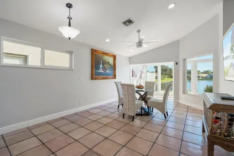 9879 Harbour Lake Circle Boynton Beach FL 33437