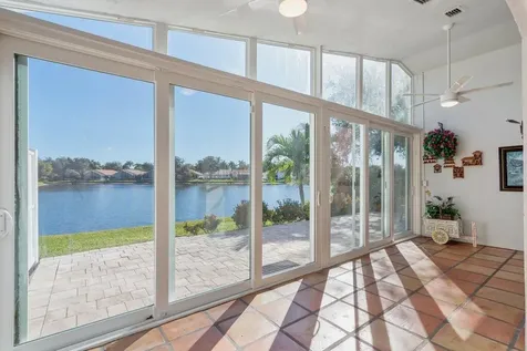 9879 Harbour Lake Circle Boynton Beach FL 33437