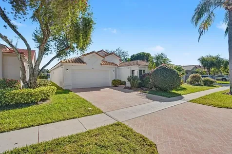 9879 Harbour Lake Circle Boynton Beach FL 33437