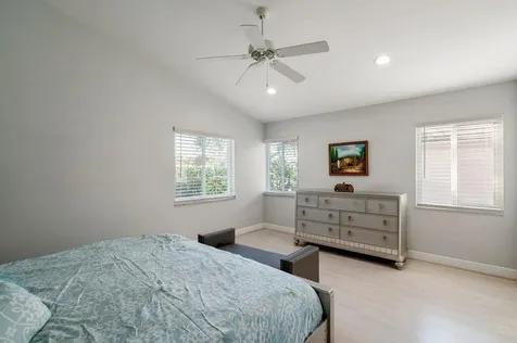 9879 Harbour Lake Circle Boynton Beach FL 33437