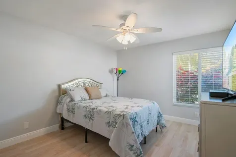 9879 Harbour Lake Circle Boynton Beach FL 33437