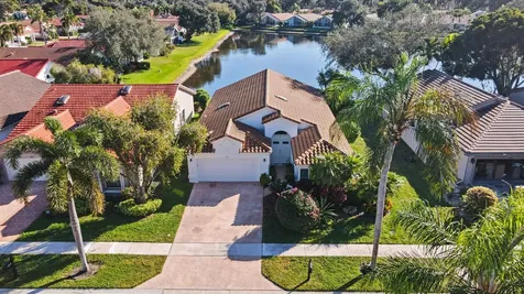 9879 Harbour Lake Circle Boynton Beach FL 33437