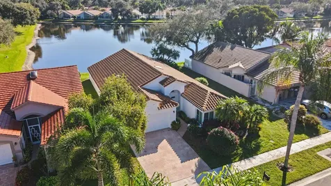 9879 Harbour Lake Circle Boynton Beach FL 33437