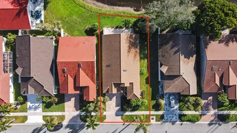 9879 Harbour Lake Circle Boynton Beach FL 33437
