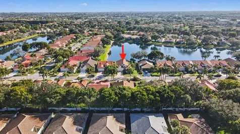 9879 Harbour Lake Circle Boynton Beach FL 33437