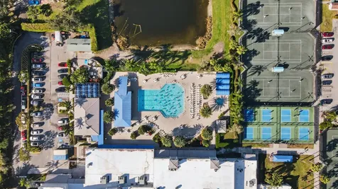 9879 Harbour Lake Circle Boynton Beach FL 33437