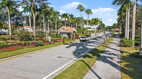 9879 Harbour Lake Circle Boynton Beach FL 33437