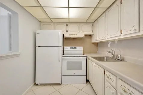 398 Sheffield Q West Palm Beach FL 33417