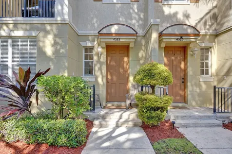 4533 Danson Way Delray Beach FL 33445