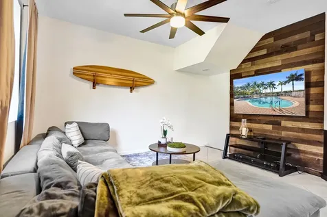 4533 Danson Way Delray Beach FL 33445