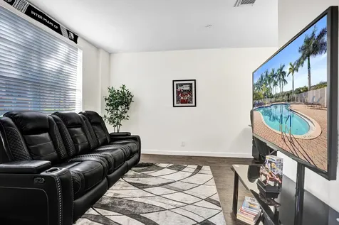 4533 Danson Way Delray Beach FL 33445