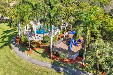 4533 Danson Way Delray Beach FL 33445