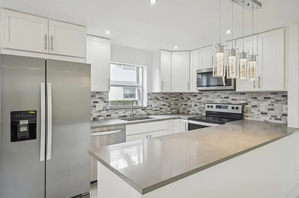 100 Monaco C Delray Beach FL 33446