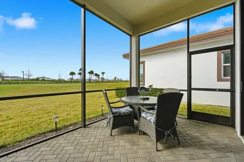 9321 Sw Pepoli Way Port Saint Lucie FL 34987
