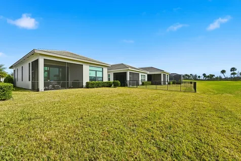 9321 Sw Pepoli Way Port Saint Lucie FL 34987