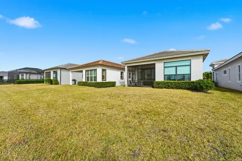 9321 Sw Pepoli Way Port Saint Lucie FL 34987