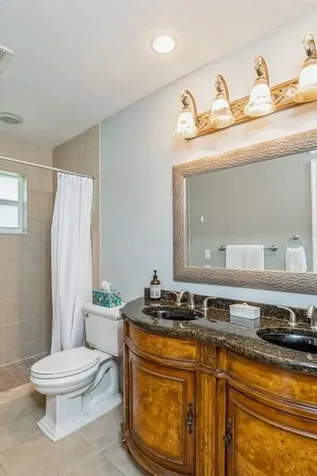 1230 S Drive Way Delray Beach FL 33445