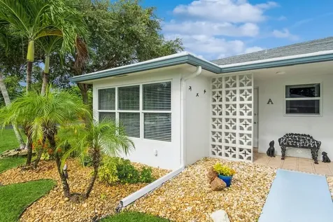 1230 S Drive Way Delray Beach FL 33445