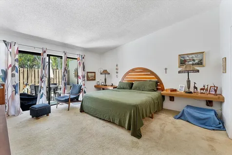 11 Meadows Drive Boynton Beach FL 33436