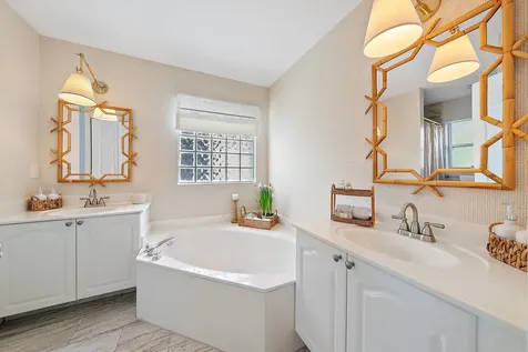 5010 Elpine Way Riviera Beach FL 33418