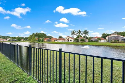 5010 Elpine Way Riviera Beach FL 33418