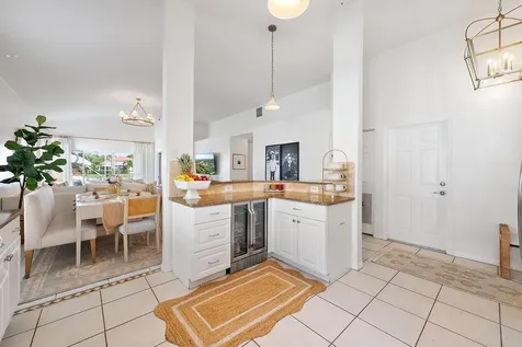 5010 Elpine Way Riviera Beach FL 33418
