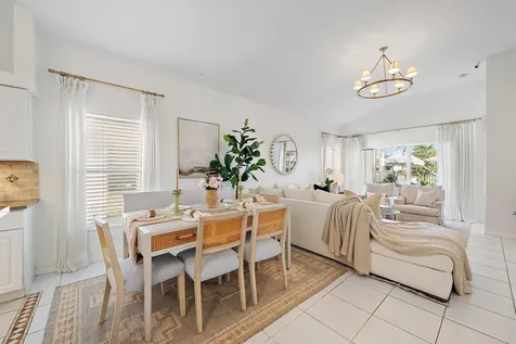 5010 Elpine Way Riviera Beach FL 33418
