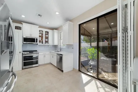 4143 Nw 2nd Lane Delray Beach FL 33445