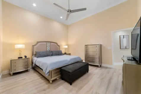 4143 Nw 2nd Lane Delray Beach FL 33445
