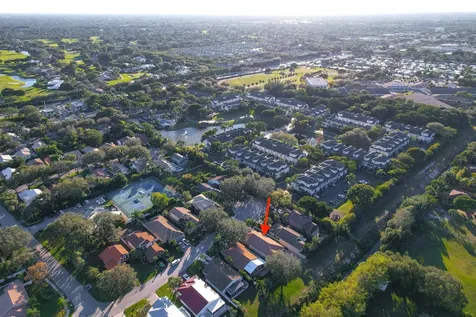 4143 Nw 2nd Lane Delray Beach FL 33445