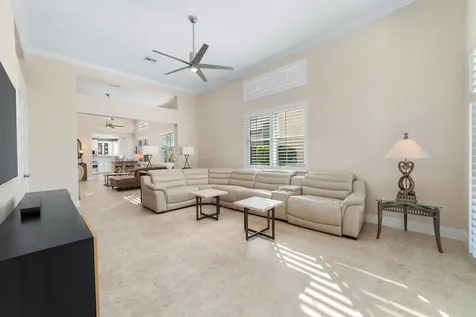 4143 Nw 2nd Lane Delray Beach FL 33445