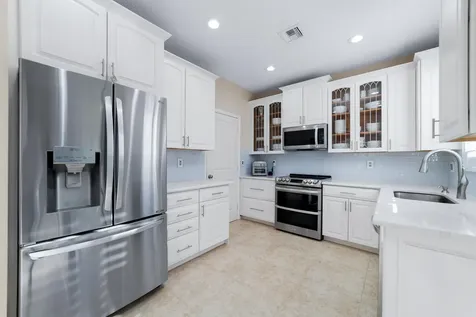 4143 Nw 2nd Lane Delray Beach FL 33445